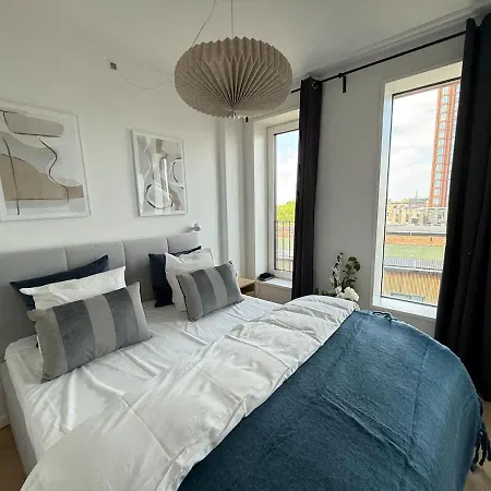 Elegant Cozy Modern Apartment