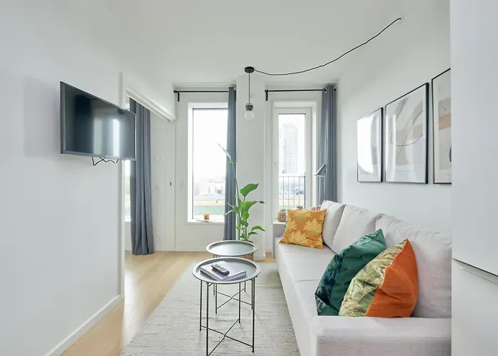 Elegant Cozy Modern Free Parking Апартаменты